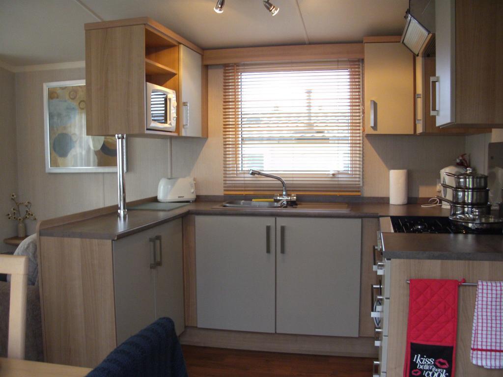 Presthaven Sands Holiday Park 3 And 2 Bed Caravans 普利斯坦丁 客房 照片